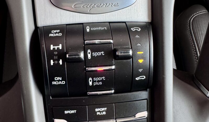 Porsche Cayenne S Pano Luft FondTV SportChrono 18 Wege 21 Zoll voll