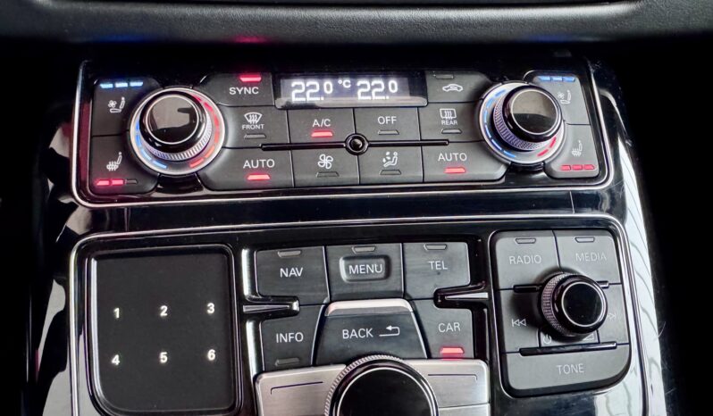 Audi S8 4.0 TFSI ACC B&O LED Ceramik Standheizung 360° 21 Zoll voll