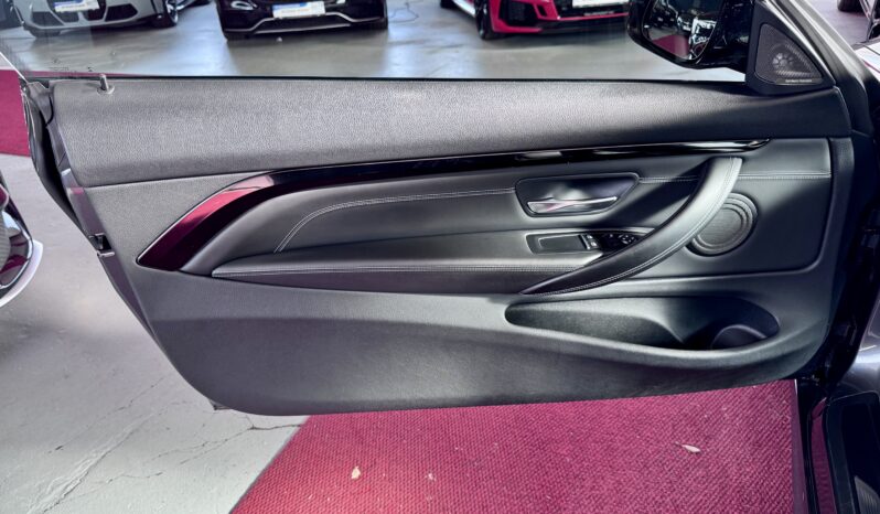 BMW M4 Coupe LED HeadUp Carbon Keramik Kamera Keyles voll