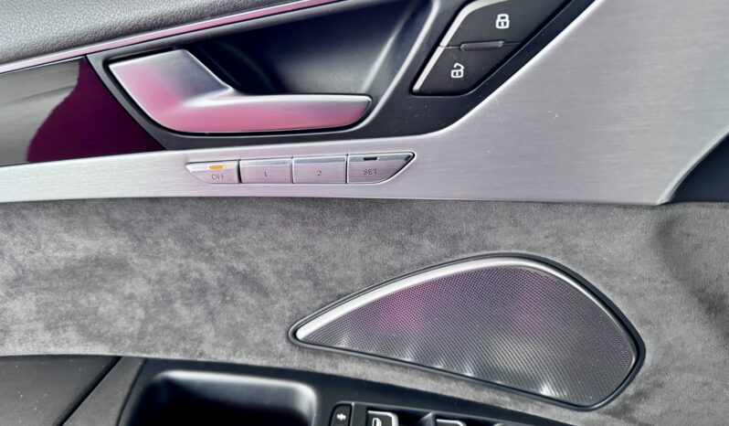 Audi S8 4.0 TFSI ACC B&O LED Ceramik Standheizung 360° 21 Zoll voll