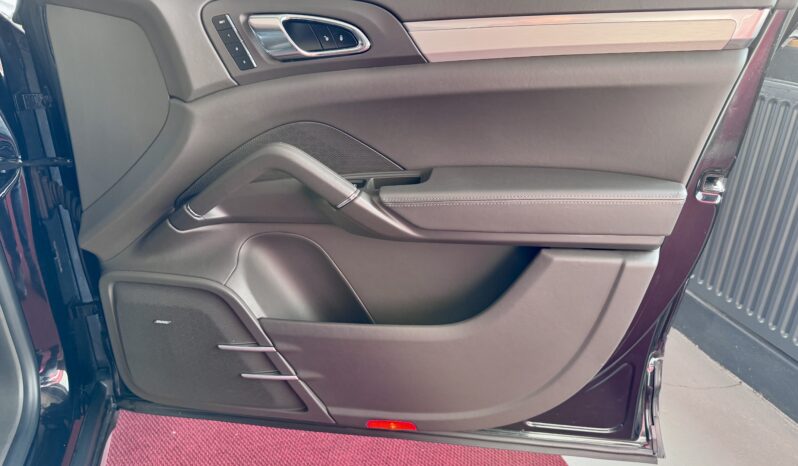 Porsche Cayenne S Pano Luft FondTV SportChrono 18 Wege 21 Zoll voll