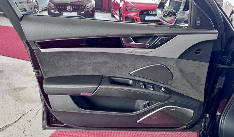 Audi S8 4.0 TFSI ACC B&O LED Ceramik Standheizung 360° 21 Zoll voll