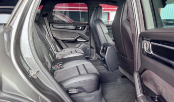Porsche Cayenne GTS SportAbgas Pano ACC 360°Luft HeadUp voll