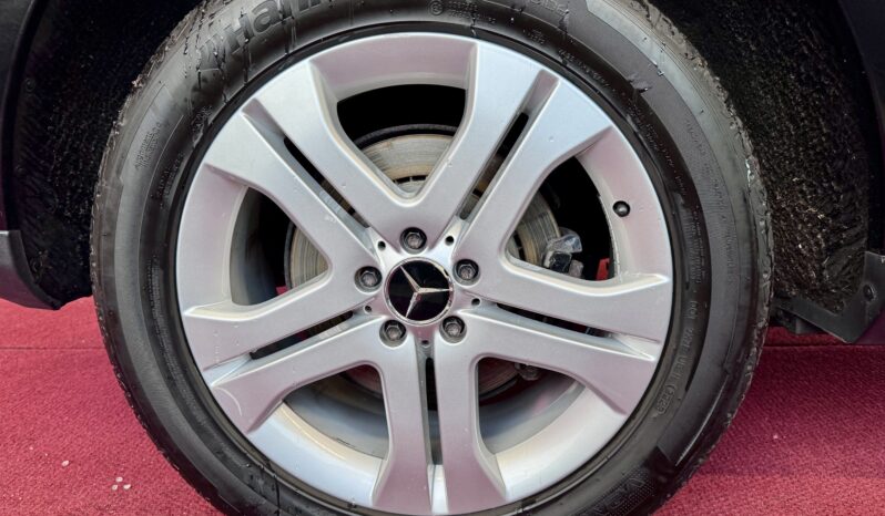 Mercedes-Benz ML 500 Sportpaket Airmatic Kamera BiXenon Memory voll