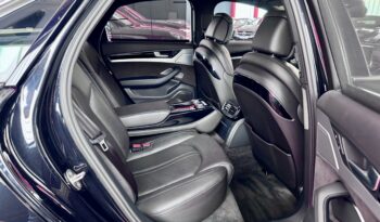 Audi S8 4.0 TFSI ACC B&O LED Ceramik Standheizung 360° 21 Zoll voll