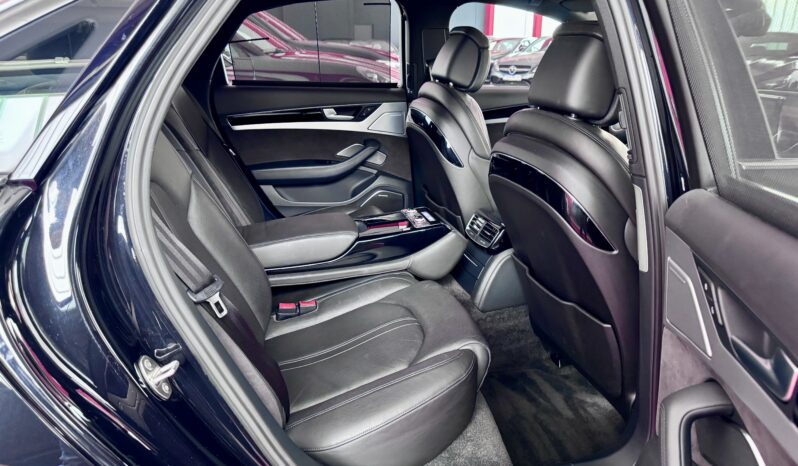 Audi S8 4.0 TFSI ACC B&O LED Ceramik Standheizung 360° 21 Zoll voll