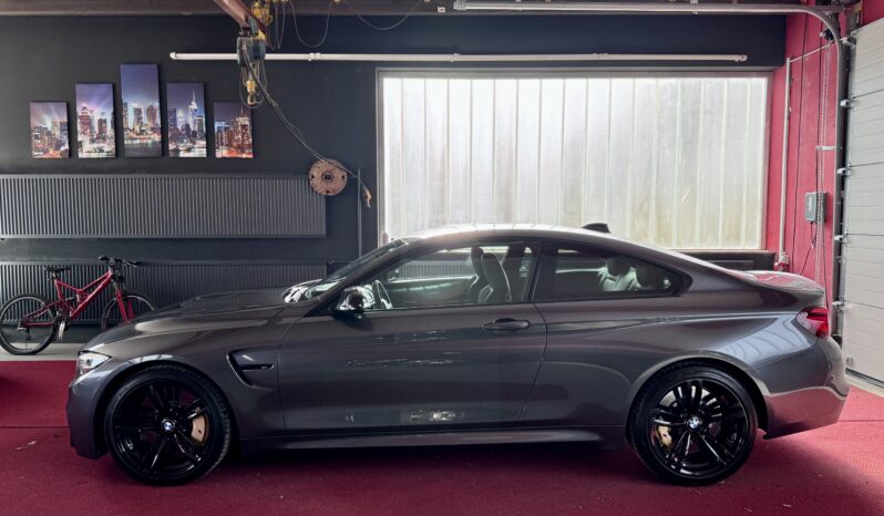 BMW M4 Coupe LED HeadUp Carbon Keramik Kamera Keyles voll