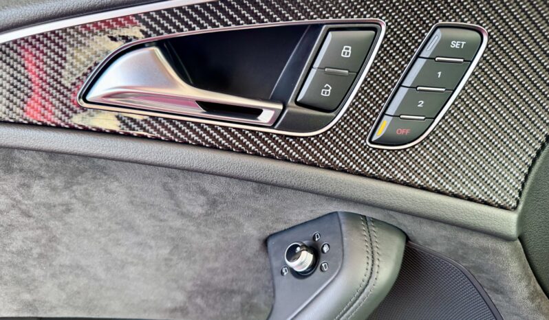 Audi RS6 Pano Ceramic Dynamik-Paket+ Matrix 360° 21″ voll