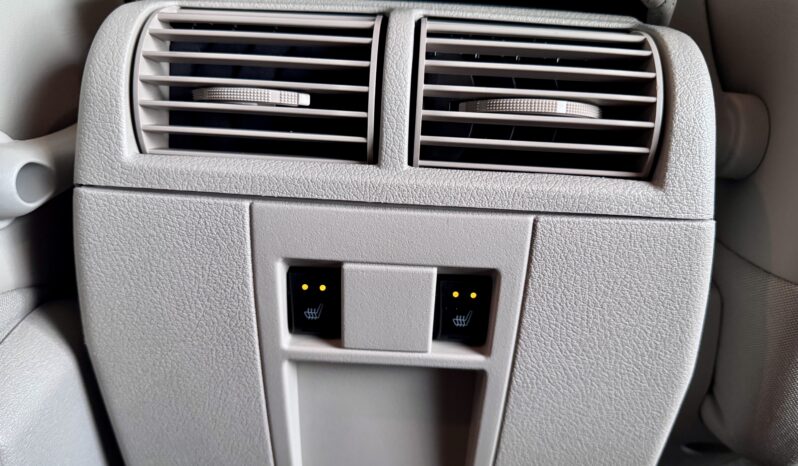 Jeep Grand Cherokee 3.0CRD Overland Facelift AHK Xenon voll