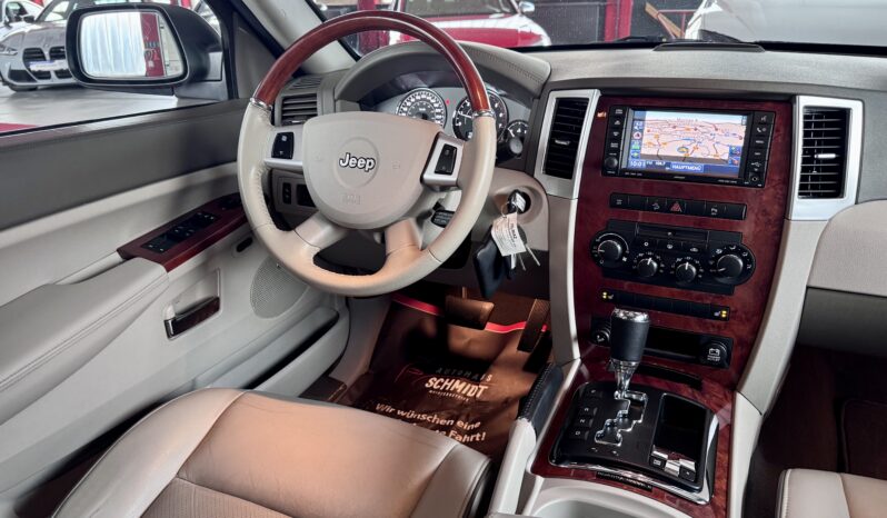 Jeep Grand Cherokee 3.0CRD Overland Facelift AHK Xenon voll