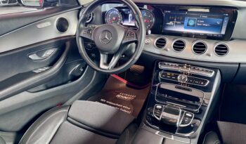 Mercedes-Benz E 220d Avantgarde Comand Kamera LED 18Zoll MwST voll
