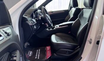 Mercedes-Benz ML 350 CDI AMG Paket Pano Airmatic ILS Comand 20 Zoll voll