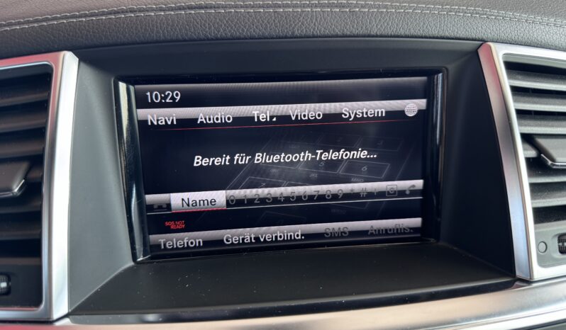 Mercedes-Benz ML 350 CDI AMG Paket Pano Airmatic ILS Comand 20 Zoll voll