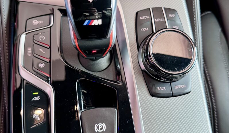 BMW M5 Drivers Package Multifunktionsitz Sportabgas 20 Zoll voll