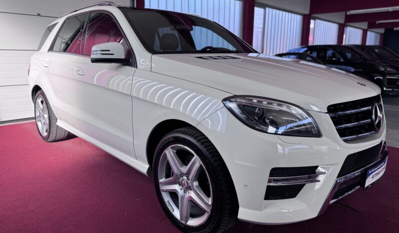 Mercedes-Benz ML 350 CDI AMG Paket Pano Airmatic ILS Comand 20 Zoll voll
