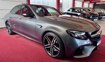 Mercedes-Benz E 63 AMG S 1 Hand Burmester Pano Sportabgas Distronic voll