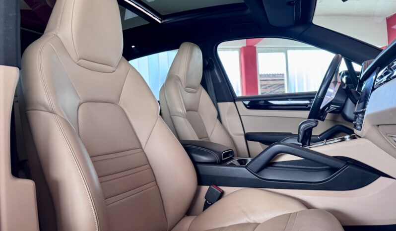 Porsche Cayenne S Pano ACC Luft Sport Chrono 18 Wege AHK voll