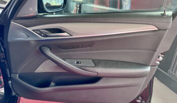 BMW M5 Drivers Package Multifunktionsitz Sportabgas 20 Zoll voll