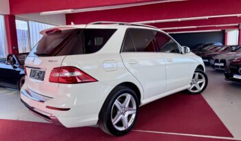 Mercedes-Benz ML 350 CDI AMG Paket Pano Airmatic ILS Comand 20 Zoll voll