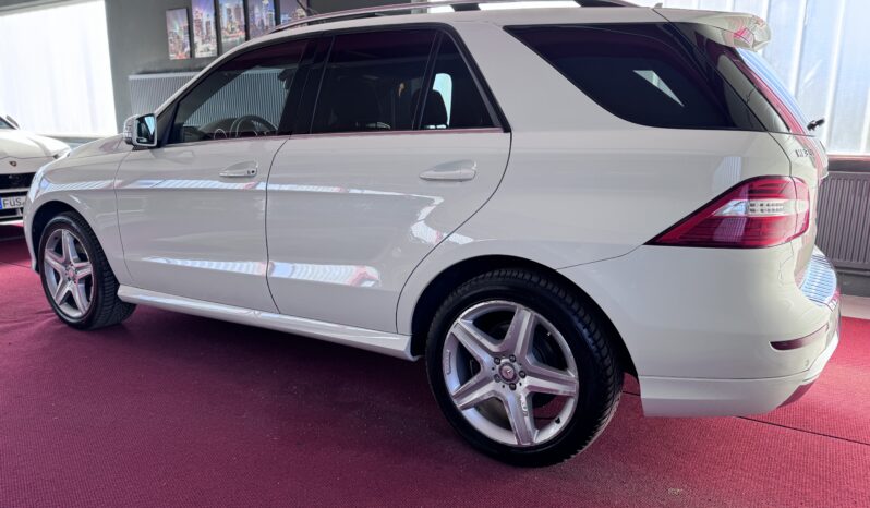 Mercedes-Benz ML 350 CDI AMG Paket Pano Airmatic ILS Comand 20 Zoll voll