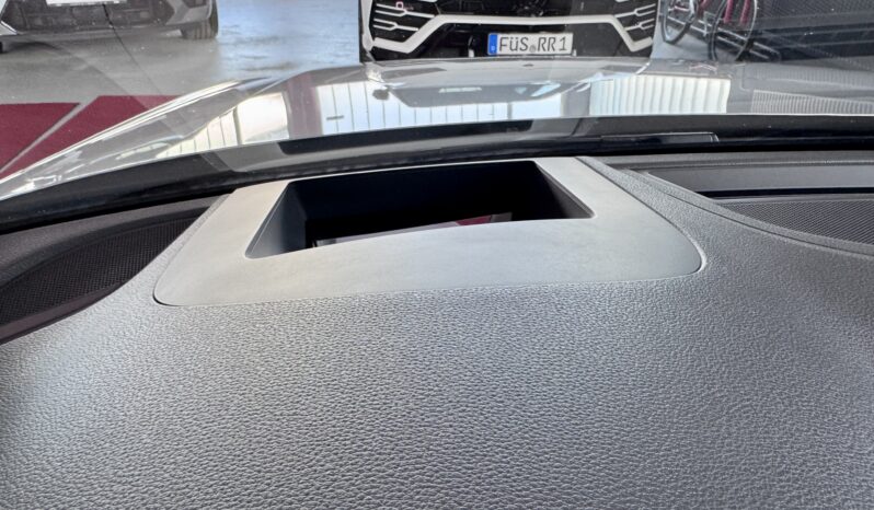 Audi S4 Avant 3.0 TFSI HeadUp Virtual B&O KeylesGo 19 Zoll voll