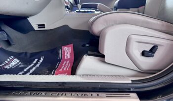 Jeep Grand Cherokee 3.0 CRD Overland Facelift AHK Xenon voll