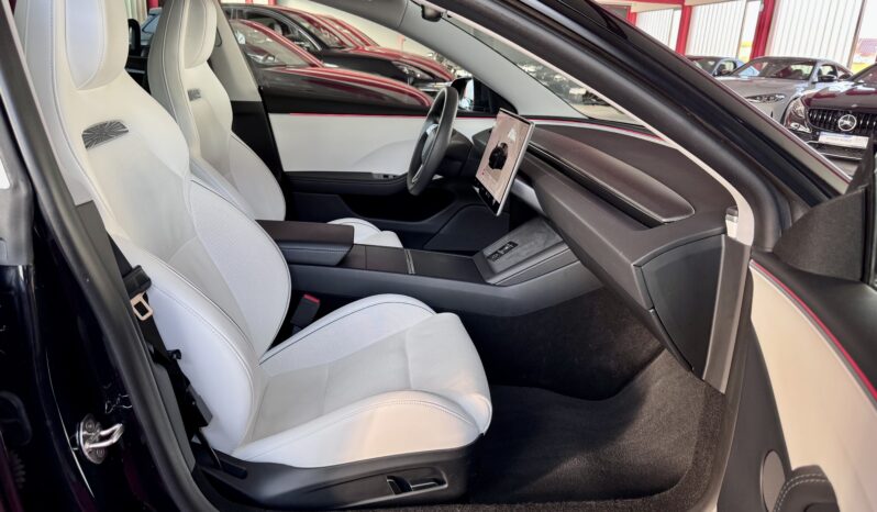 Tesla Model 3 Facelift Performance Dual AWD Steuer voll