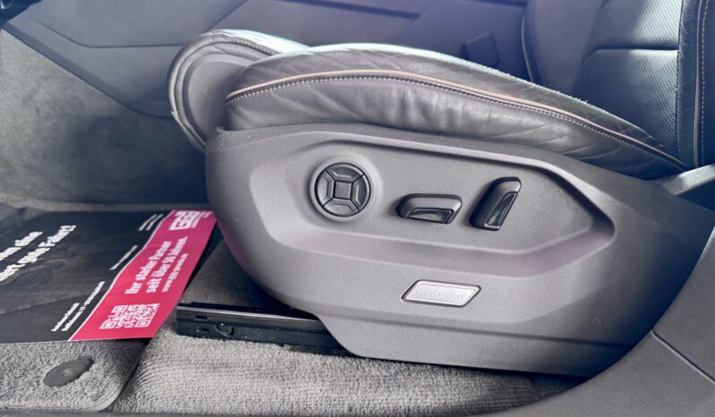 Volkswagen Touareg Atmosphere Pano ACC Virtual KeylesGo LED voll