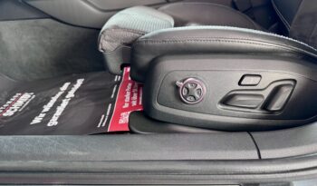 Audi S4 Avant 3.0 TFSI HeadUp Virtual B&O KeylesGo 19 Zoll voll