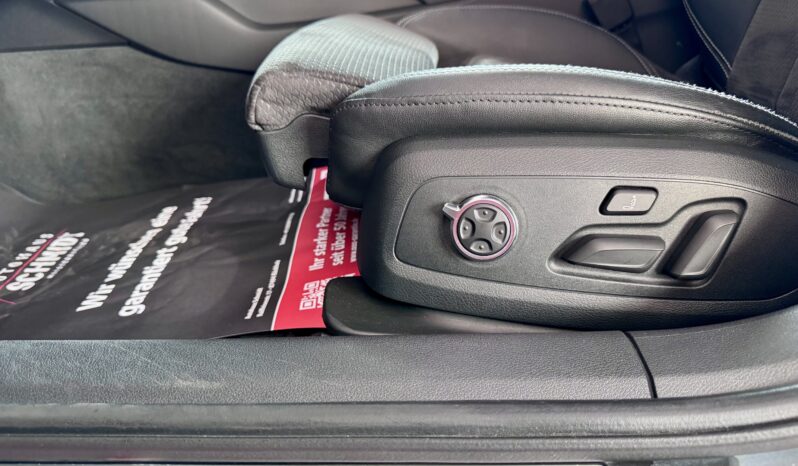 Audi S4 Avant 3.0 TFSI HeadUp Virtual B&O KeylesGo 19 Zoll voll