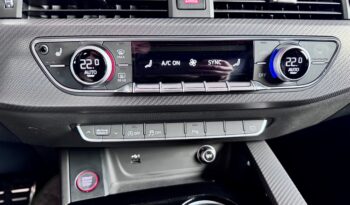 Audi RS4 Avant Sportabgas Pano Matrix Keramic B&O ACC voll