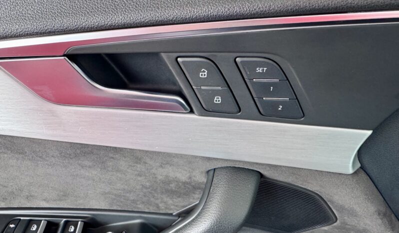 Audi S4 Avant 3.0 TFSI HeadUp Virtual B&O KeylesGo 19 Zoll voll