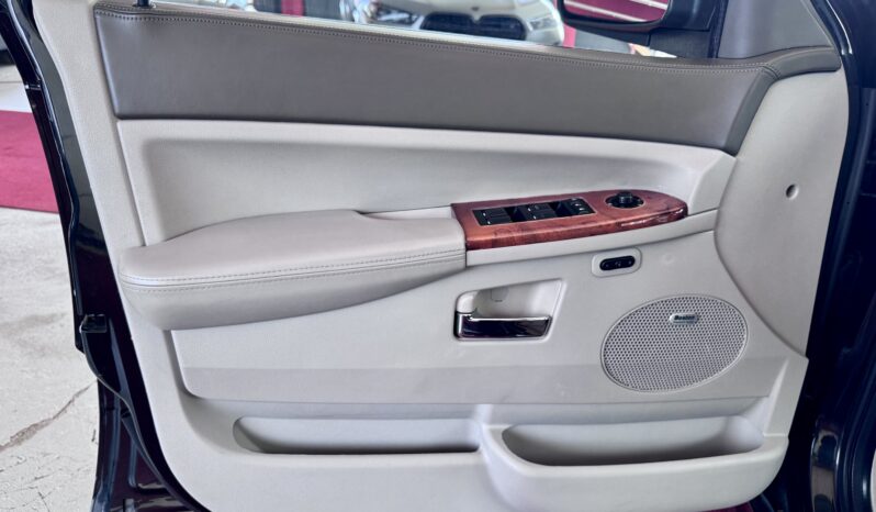 Jeep Grand Cherokee 3.0 CRD Overland Facelift AHK Xenon voll