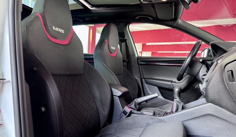 Skoda Octavia Combi RS Pano ACC Kamera AHK voll