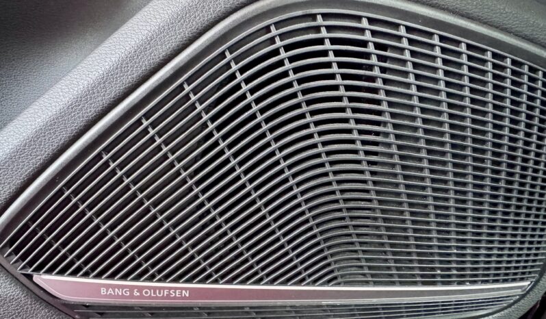Audi S4 Lim. 3.0 TFSI EU ACC 360°B&O Virtual Matrix 19 Zoll voll