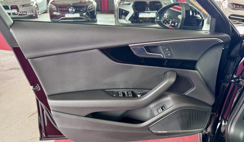 Audi S4 Lim. 3.0 TFSI EU ACC 360°B&O Virtual Matrix 19 Zoll voll