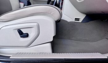 Jeep Grand Cherokee 3.0 CRD Overland Facelift AHK Xenon voll