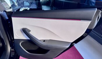 Tesla Model 3 Facelift Performance Dual AWD Steuer voll