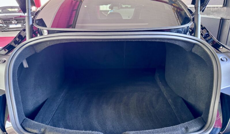 Tesla Model 3 Facelift Performance Dual AWD Steuer voll