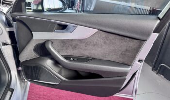 Audi S4 Avant 3.0 TFSI HeadUp Virtual B&O KeylesGo 19 Zoll voll