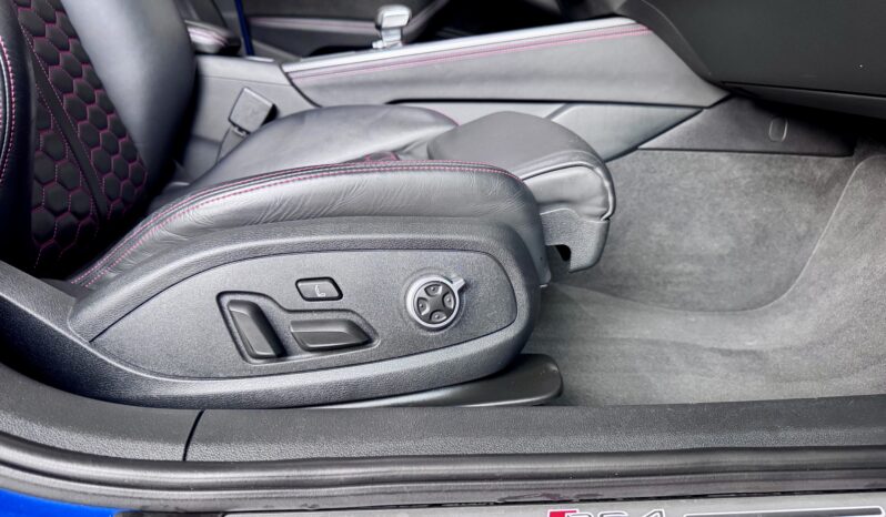 Audi RS4 Avant Sportabgas Pano Matrix Keramic B&O ACC voll