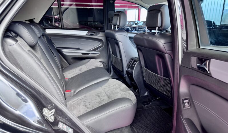 Mercedes-Benz ML 420 V8 CDI AMG Paket Offroad Paket AHK Kamera voll