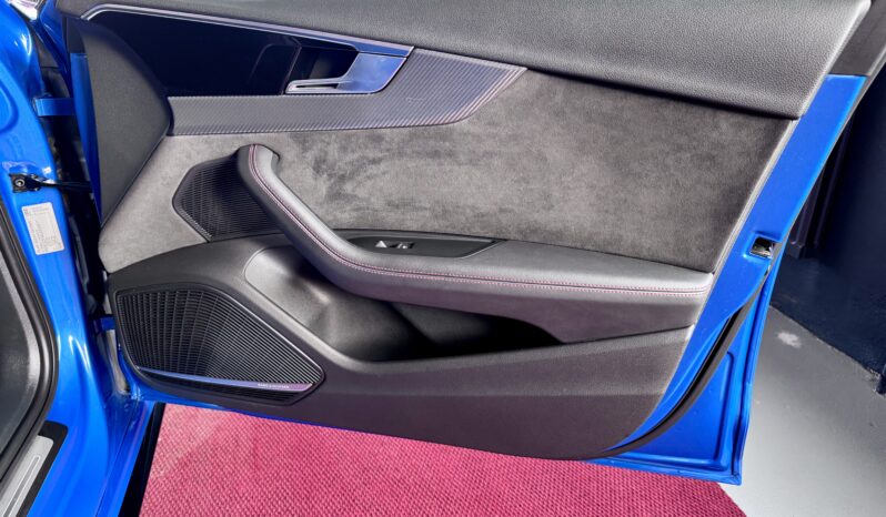 Audi RS4 Avant Sportabgas Pano Matrix Keramic B&O ACC voll