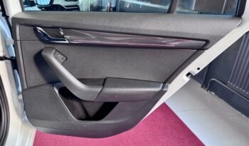 Skoda Octavia Combi RS Pano ACC Kamera AHK voll