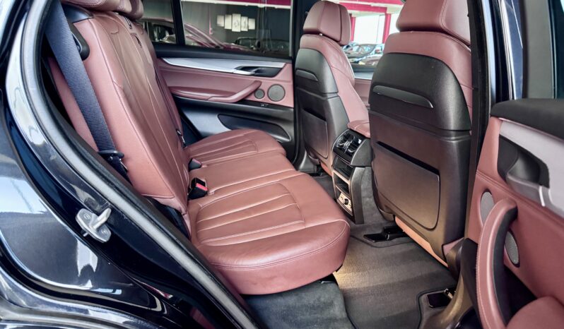 BMW X5 30d M Paket 7 Sitze 360° HeadUp Komfortsitz 20 Zoll voll