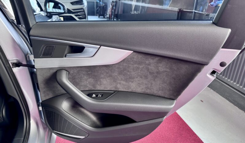 Audi S4 Avant 3.0 TFSI HeadUp Virtual B&O KeylesGo 19 Zoll voll