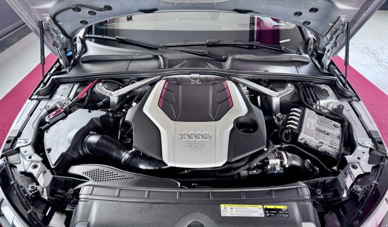 Audi S4 Avant 3.0 TFSI HeadUp Virtual B&O KeylesGo 19 Zoll voll