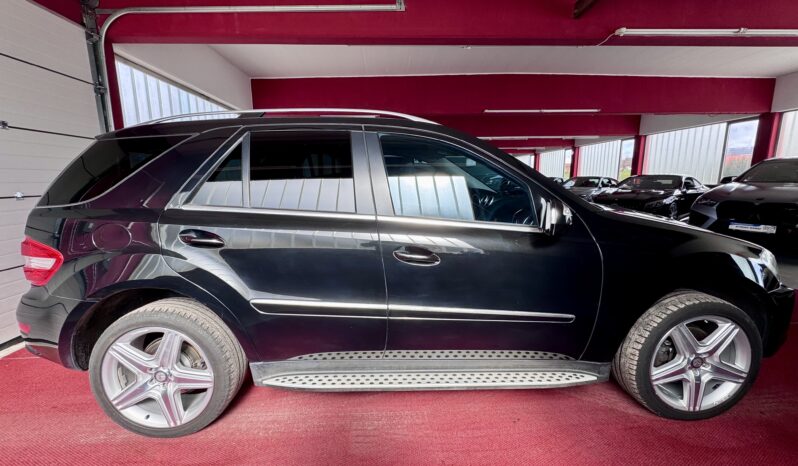 Mercedes-Benz ML 420 V8 CDI AMG Paket Offroad Paket AHK Kamera voll