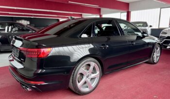 Audi S4 Lim. 3.0 TFSI EU ACC 360°B&O Virtual Matrix 19 Zoll voll