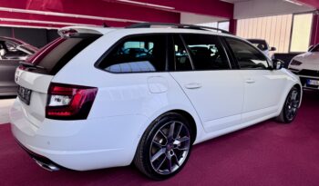Skoda Octavia Combi RS Pano ACC Kamera AHK voll